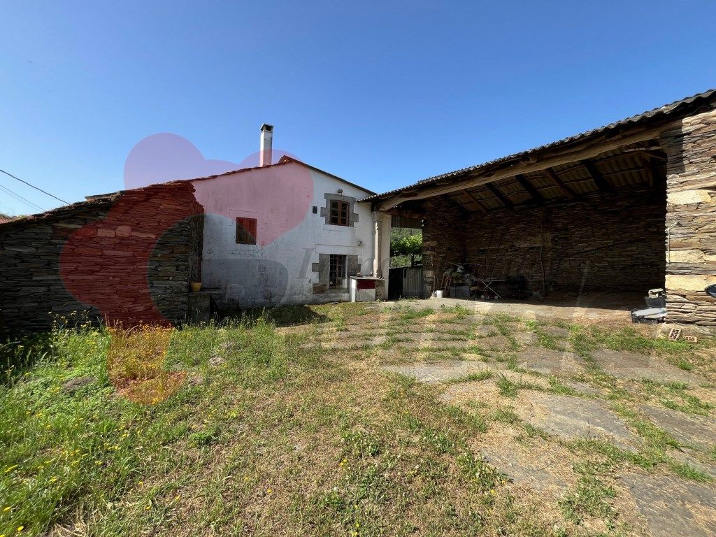 Vista exterior de Casa o chalet en venta en Guntín