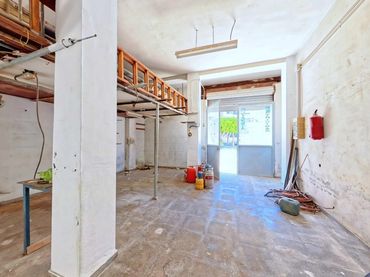 Local comercial en venda a Plaza de Joan Fuster 1