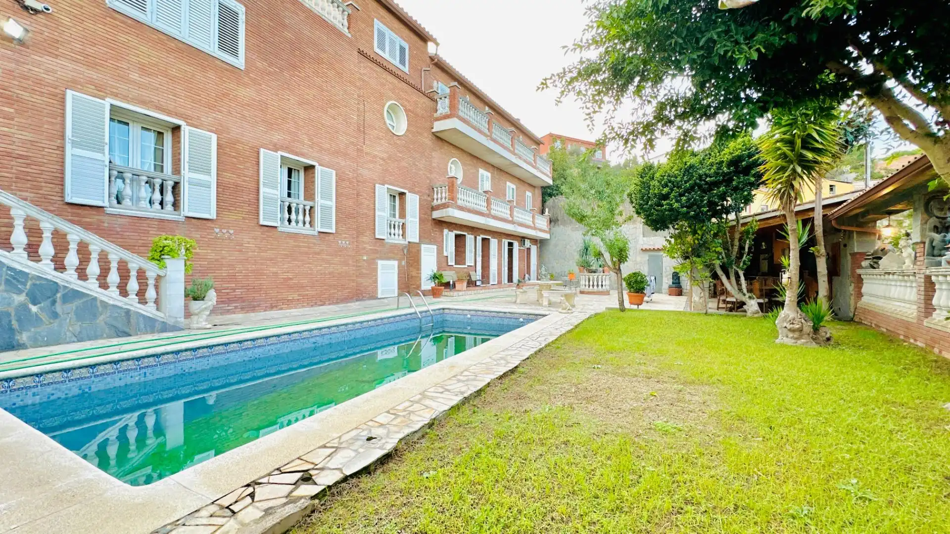 Detached house with terrace for sale in Carrer GRANOLLERS, imagen 2