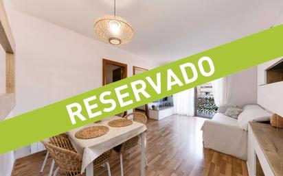 Dormitori de Pis en venda en Sant Boi de Llobregat amb Calefacció, Parquet i Forn