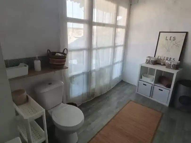 Bany de Pis en venda en Sástago amb Aire condicionat i Balcó