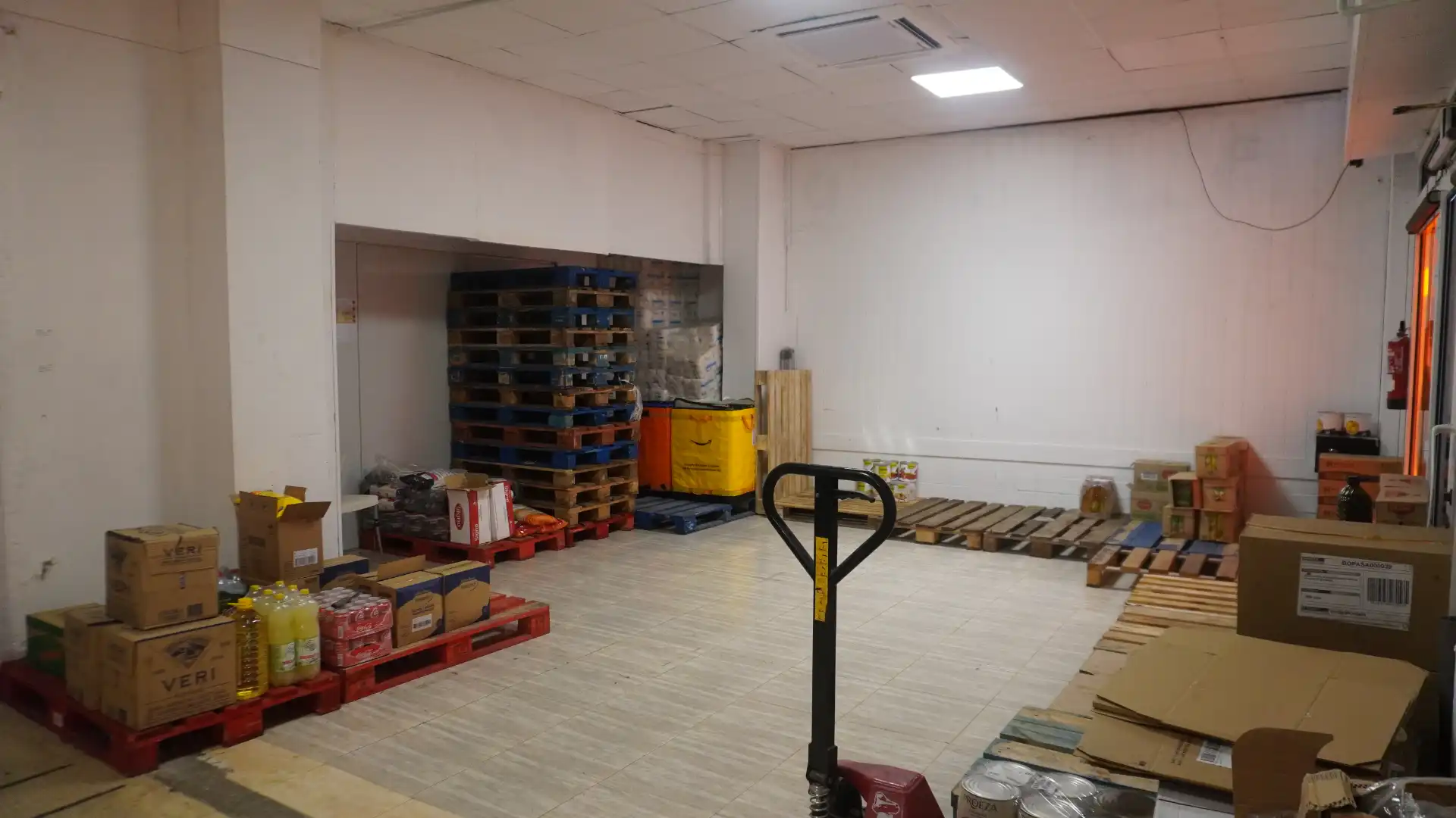 Business premises for sale in Carrer de Santiago Rusiñol 18, imagen 3