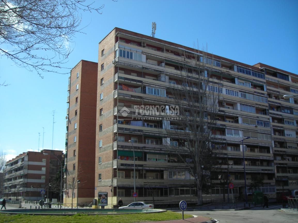 Exterior view of Flat for sale in Leganés  with Heating