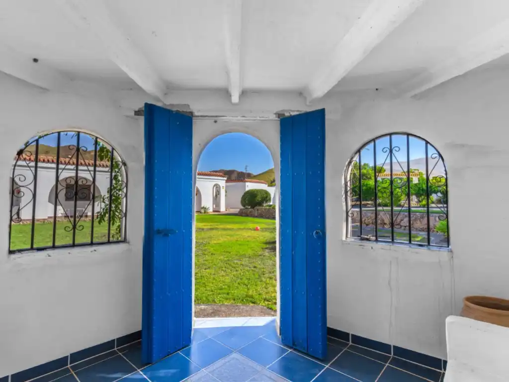 Houses for sale in Berja