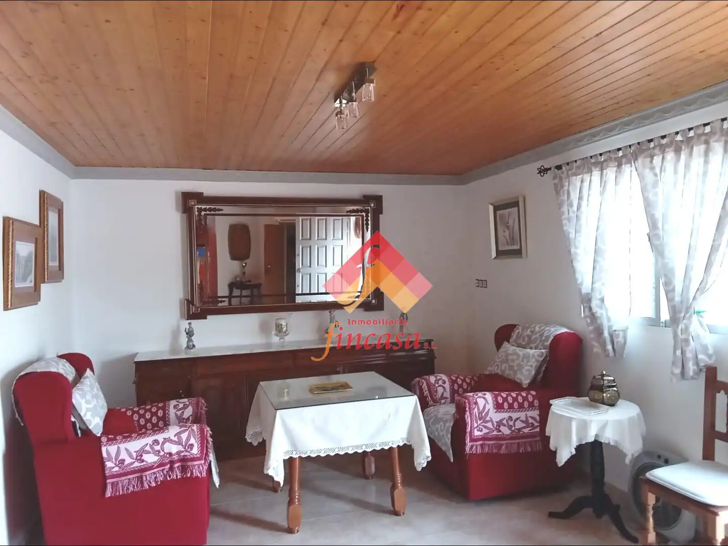 Sala d'estar de Casa o xalet en venda en Ronda amb Aire condicionat, Calefacció i Jardí privat