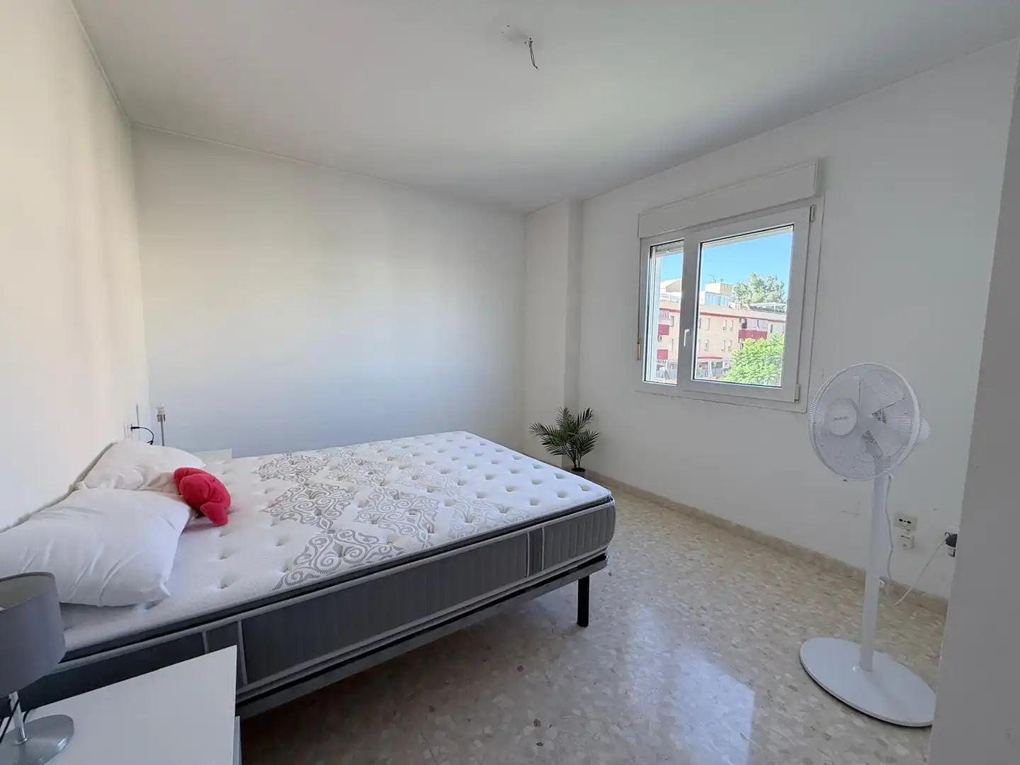 Dormitori de Pis en venda en Vélez-Málaga amb Terrassa, Traster i Piscina comunitària