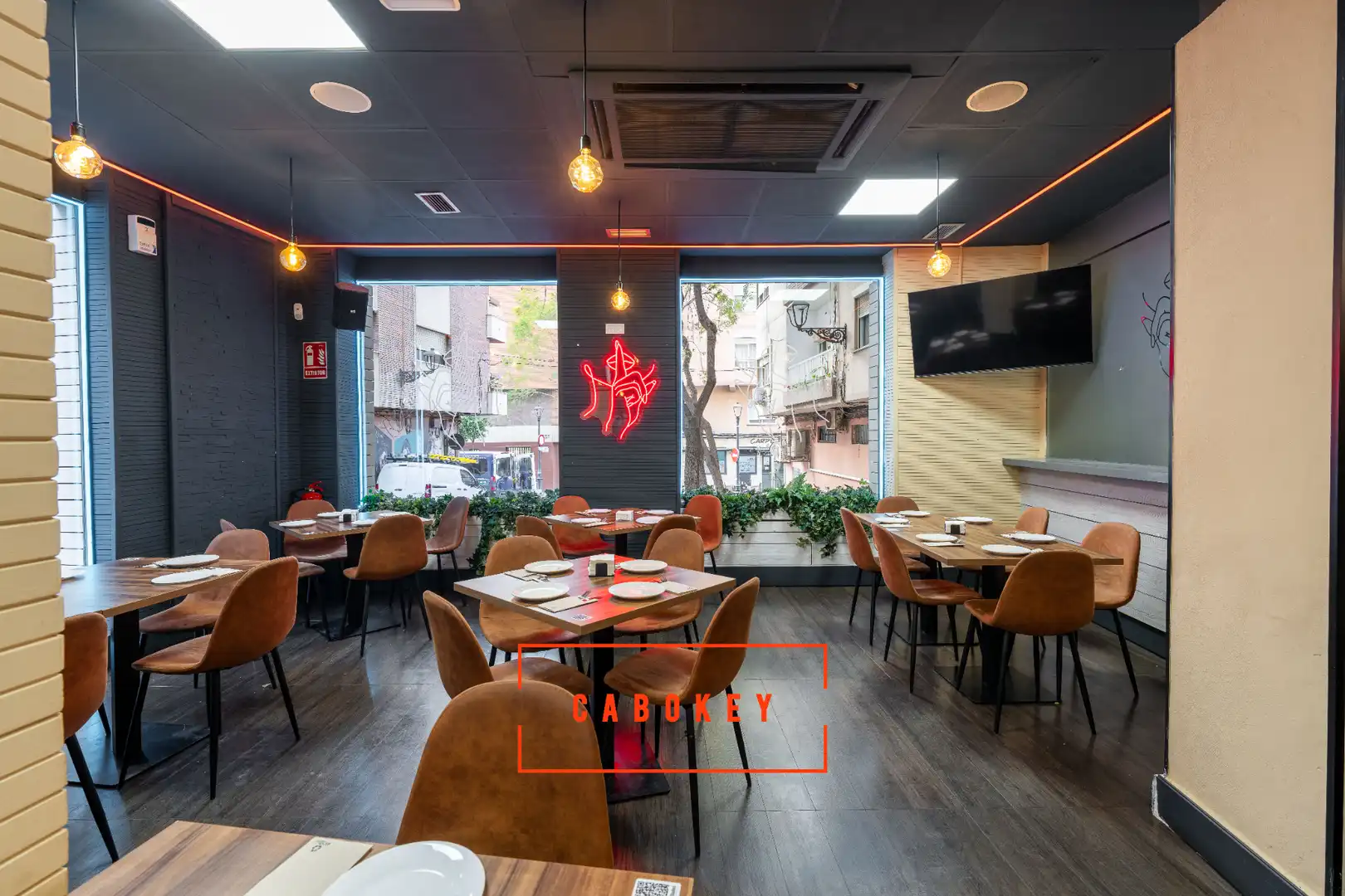 Business premises for transfer in Calle Martínez Almagro, imagen 4