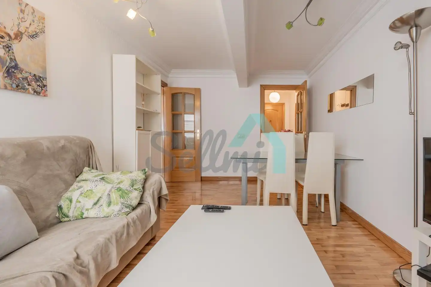 Habitación en Escultor Laviada, Vallobín