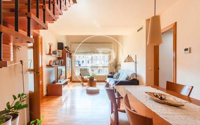 Living room of Flat for sale in  Barcelona Capital  with Air Conditioner, Heating and Terrace