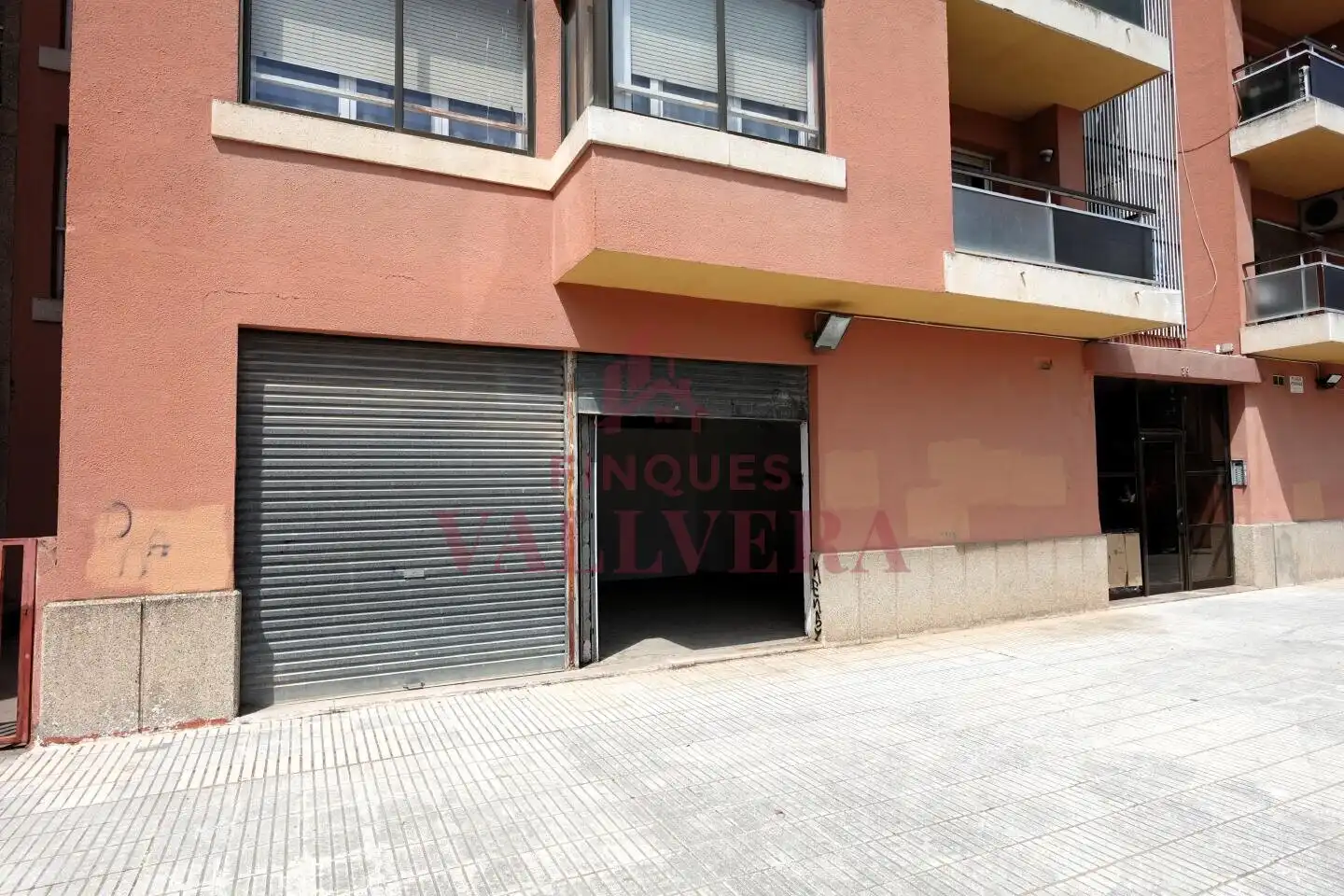 Locale commerciale in vendita a Valls