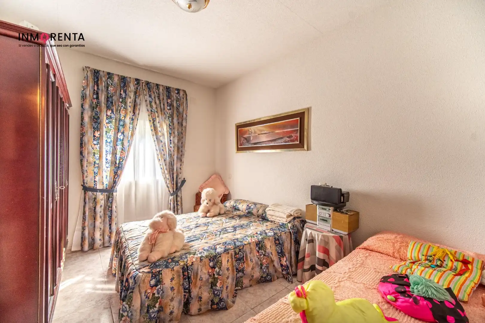 Dormitori de Casa o xalet en venda en Villa del Prado