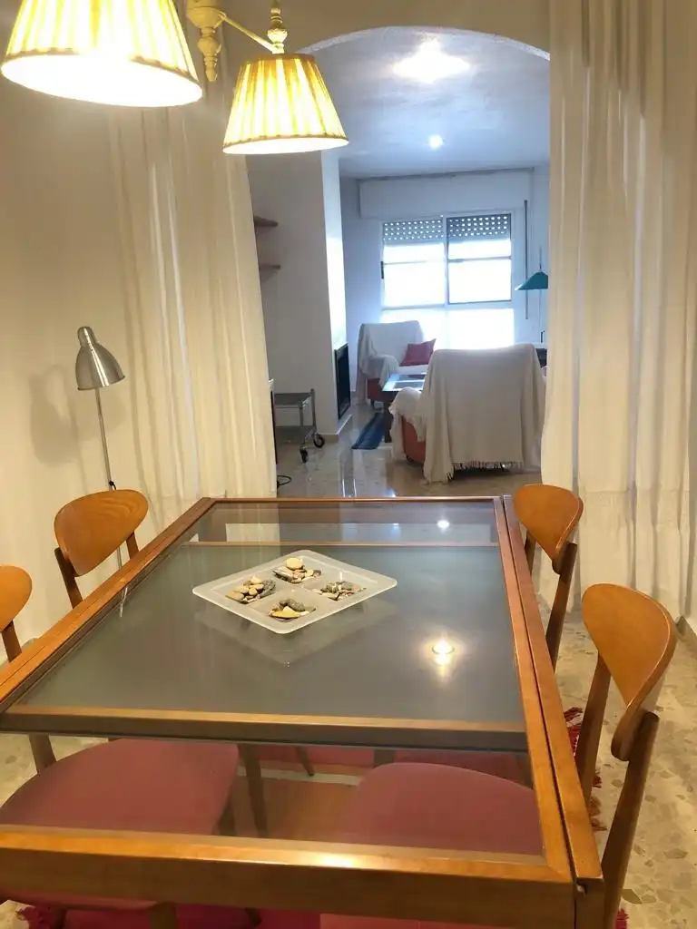 Esszimmer von Einfamilien-Reihenhaus zur Miete in Murcia mit Klimaanlage, Privatgarten und Abstellraum