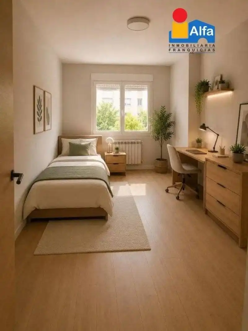 Habitación de Piso en venta en Cáceres con Aire acondicionado, Jardín privado y Terraza