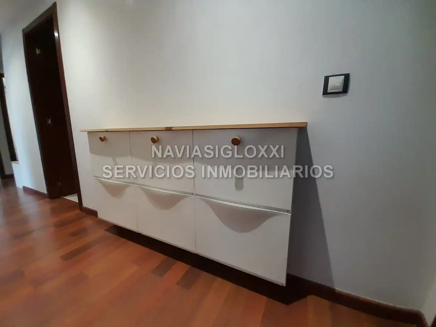 Flat for rent in Vigo   with Parquet flooring, Furnished and Oven