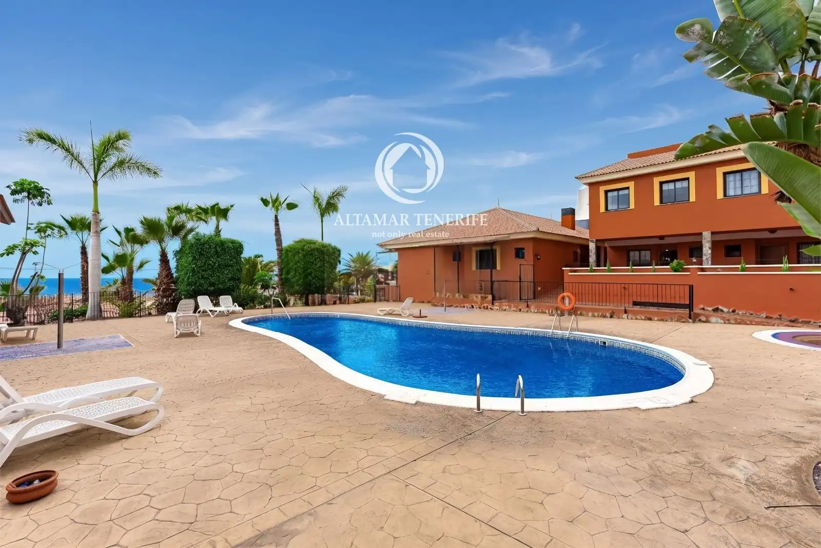 Piscina de Apartament de lloguer en Adeje amb Terrassa, Piscina i Moblat