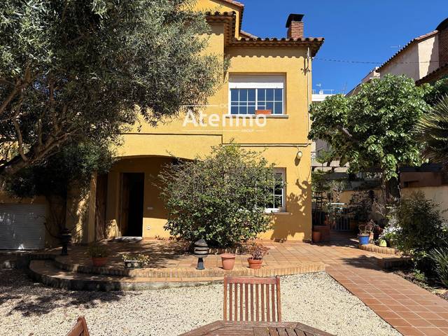 Casa-chalet en Venta en Granollers en Horta