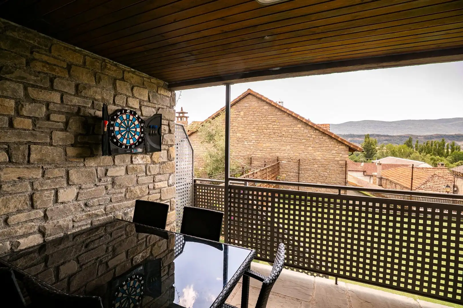 Terraza de Casa o chalet en venta en Sabiñánigo con Calefacción, Jardín privado y Terraza