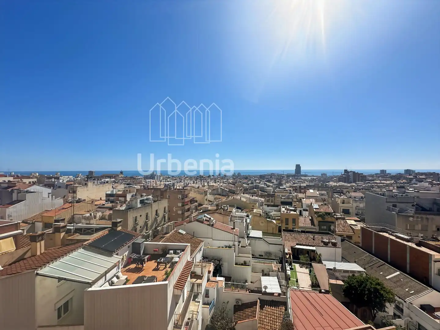 Vista exterior de Piso en venta en Mataró con Calefacción, Terraza y Trastero