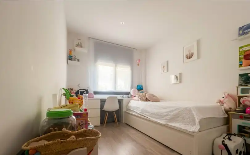 Bedroom of Flat for sale in Montcada i Reixac  with Swimming Pool