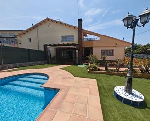Swimming pool of House or chalet to rent in Calafell  with Air Conditioner, Heating and Private garden