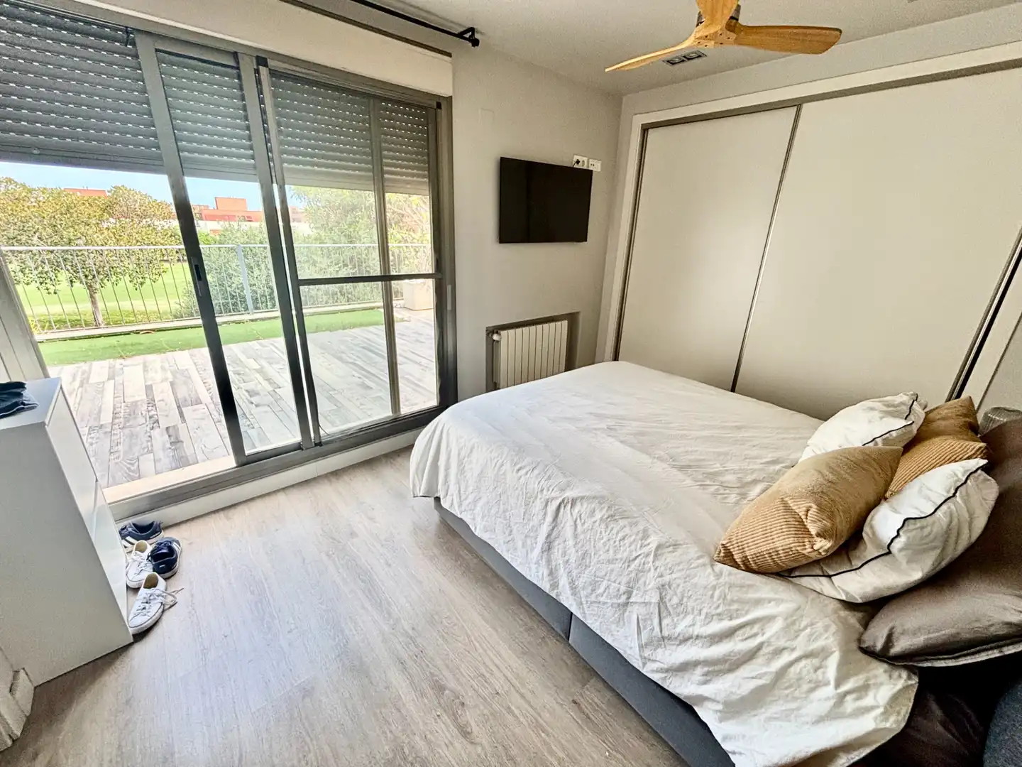 Bedroom of Detached homes for sale in Alicante / Alacant  with Air Conditioner, Heating and Private garden