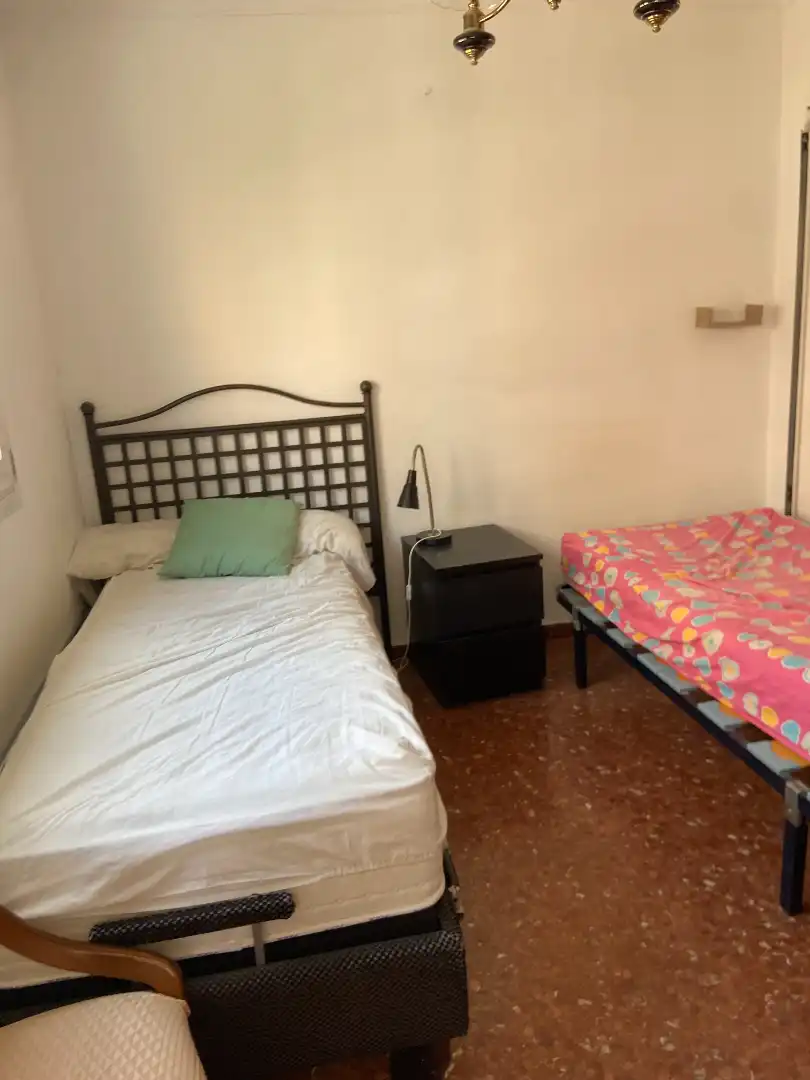 Bedroom of Flat for rent in Málaga  with Air Conditioner, Terrace and Furnished