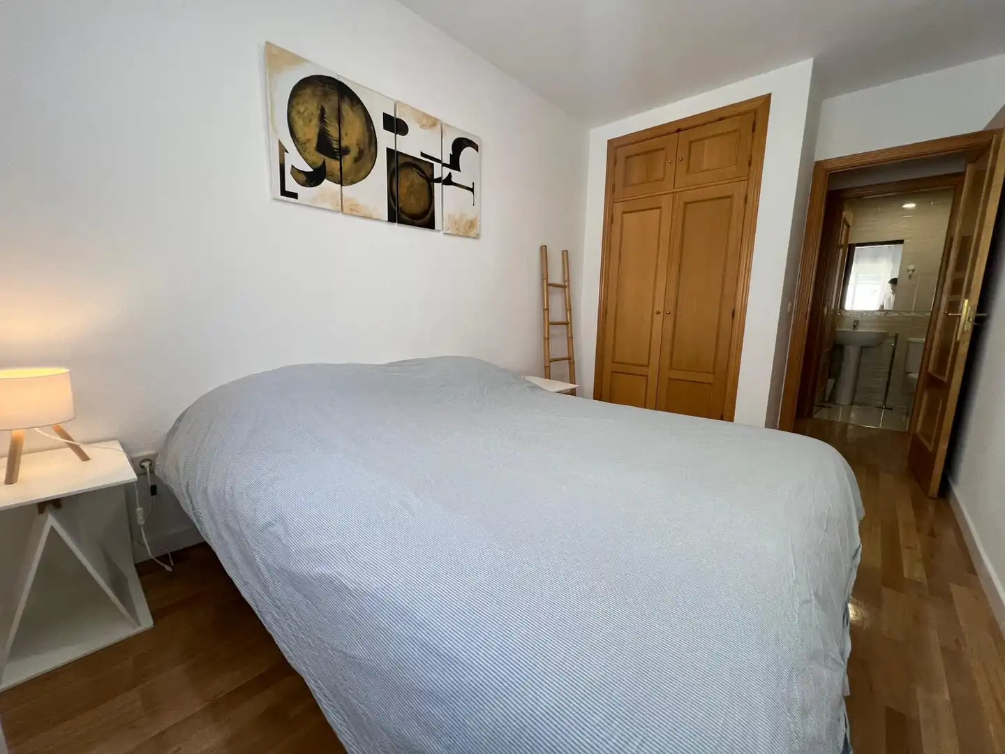 Schlafzimmer von Wohnung zur untervermieten in Madrid mit Heizung, Möbliert und Ofen
