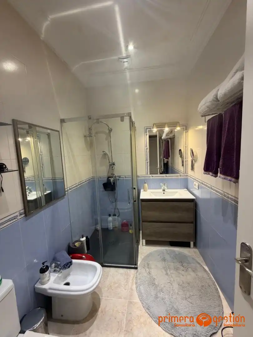Bathroom of Houses for sale in Fuentes de Andalucía  with Air Conditioner, Terrace and Furnished