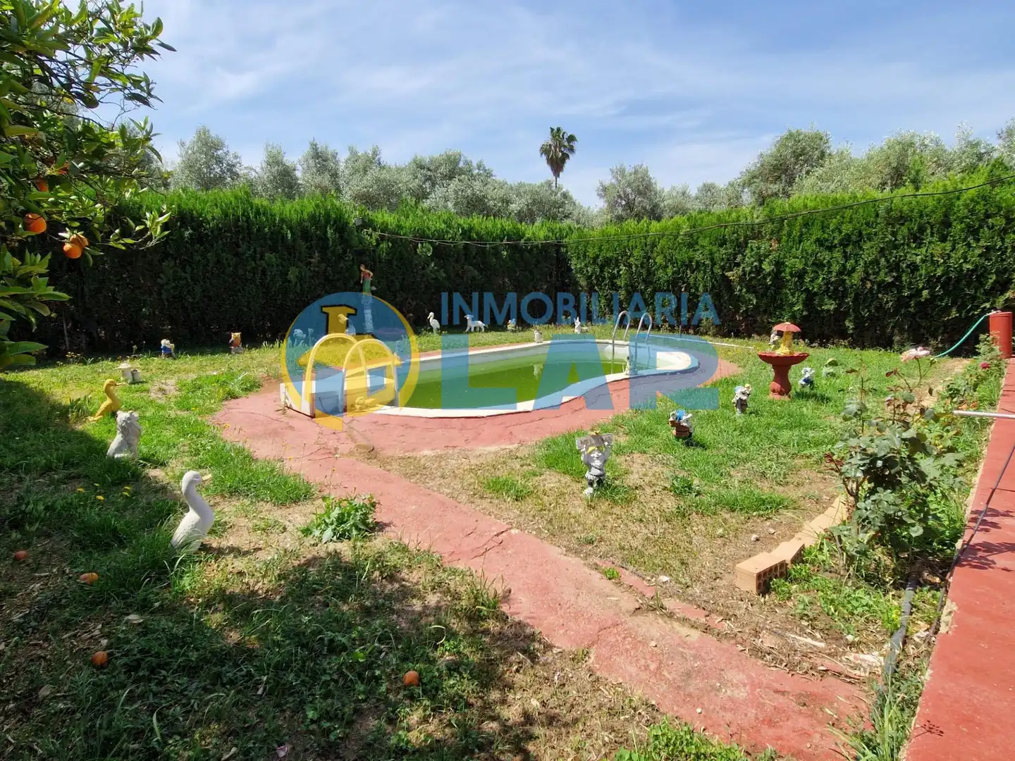 Piscina de Casa o chalet en venta en Trigueros