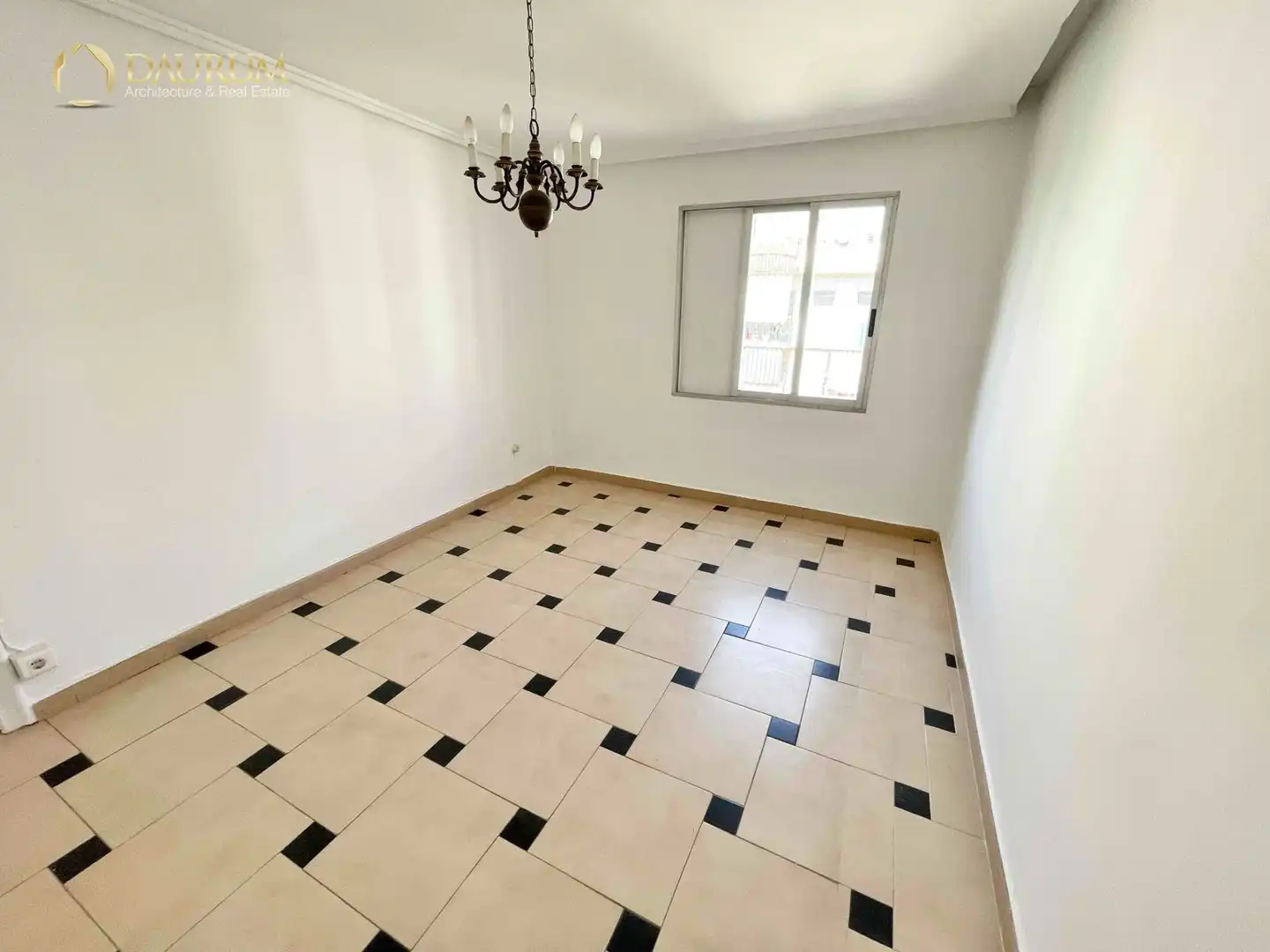 Dining room of Flat for sale in Valencia  with Terrace and Storage room