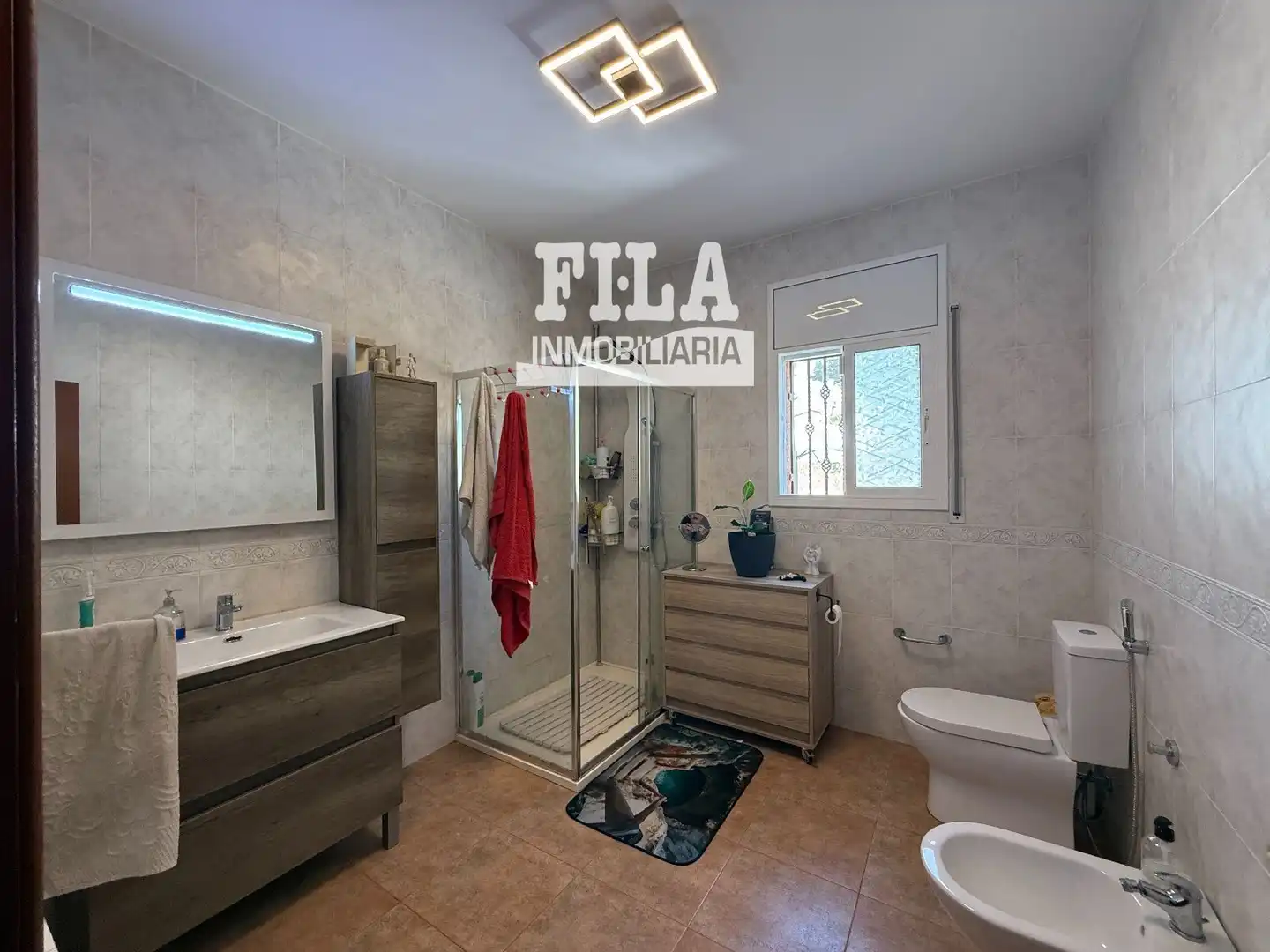 Bathroom of Houses for sale in Calafell  with Air Conditioner and Heating