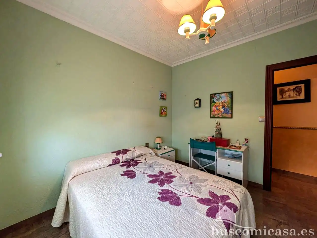 Dormitori de Casa o xalet en venda en Linares amb Aire condicionat, Terrassa i Balcó
