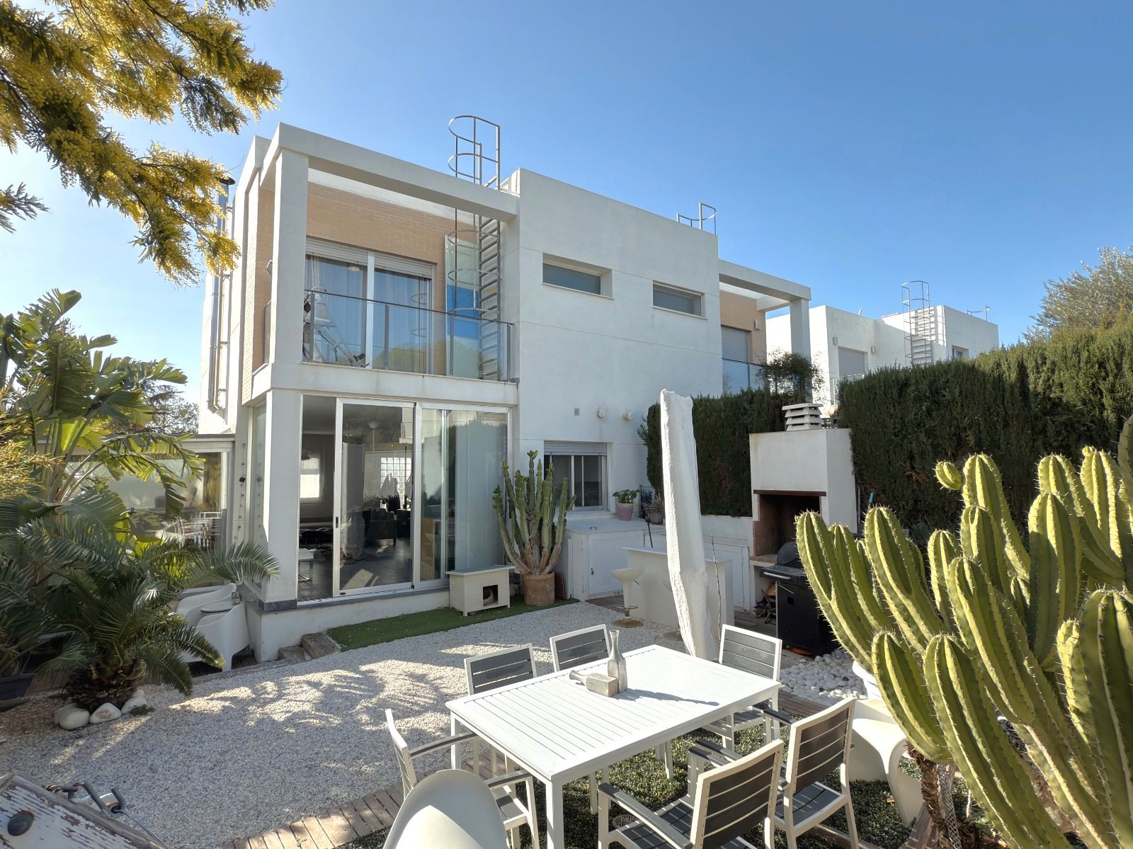 Exterior view of Single-family semi-detached for sale in Náquera  with Heating, Private garden and Parquet flooring