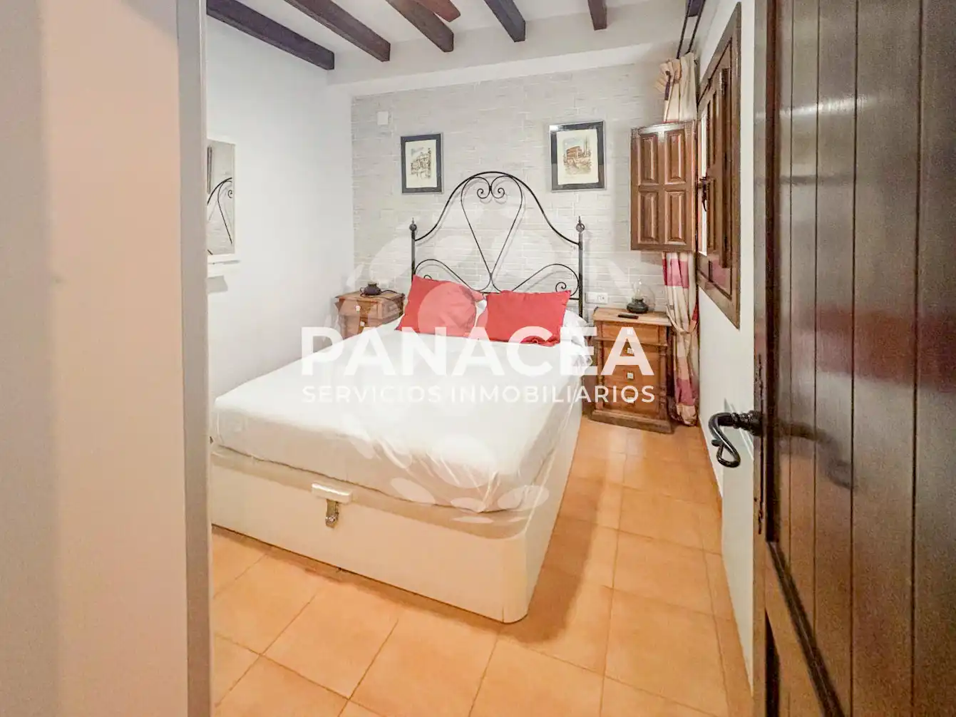 Piso en venta en Carataunas con Terraza, Amueblado y Horno