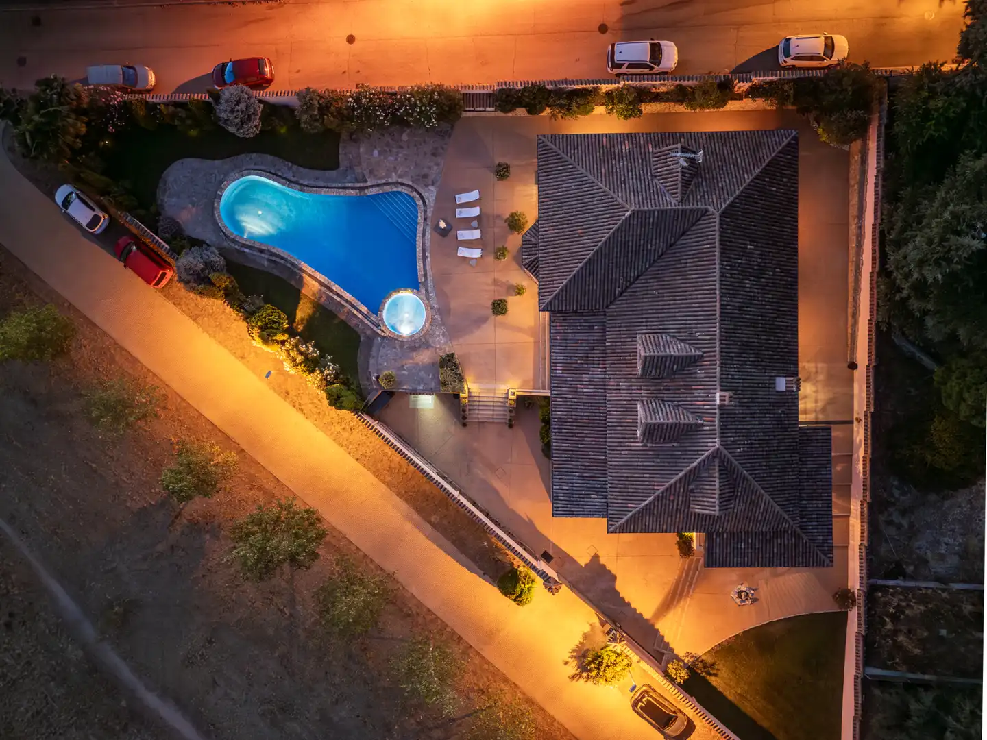 Swimming pool of Houses for sale in Manzanares El Real  with Air Conditioner, Heating and Private garden