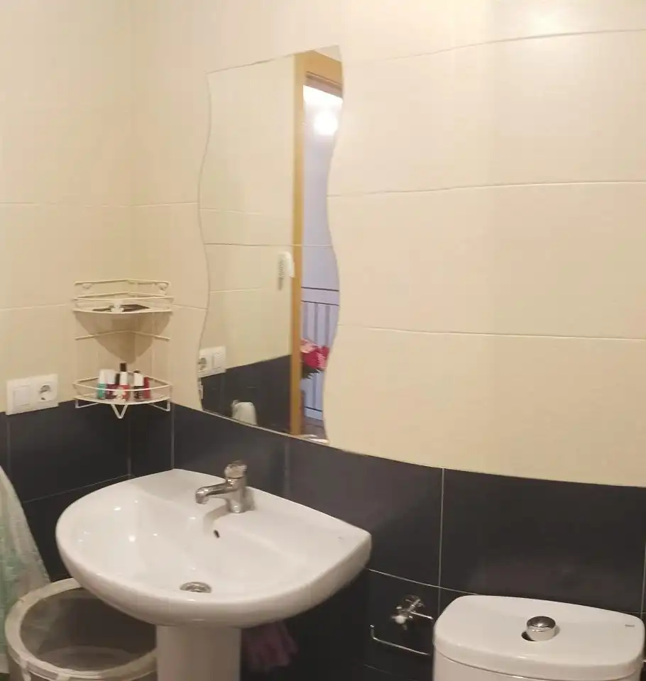 Baño de Casa adosada en venta en Paracuellos de Jiloca con Calefacción, Jardín privado y Terraza