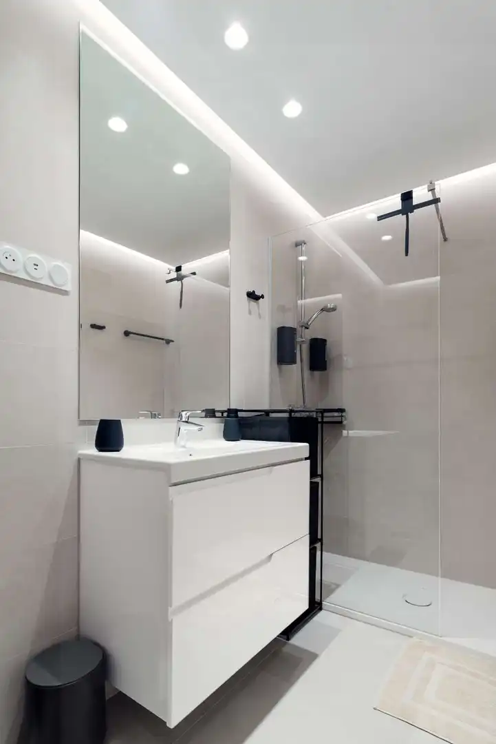 Flat for rent in N/A, Martiricos - La Roca - La Rosaleda