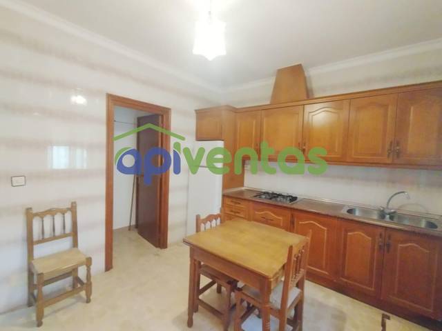 Casa adosada en Venta en Escucha