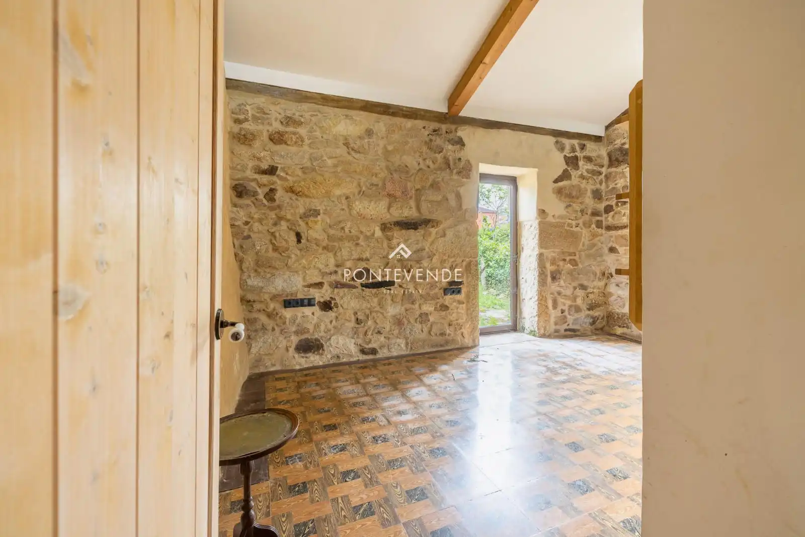 Haus oder Chalet zum Verkauf in Tui mit Heizung und Terrasse
