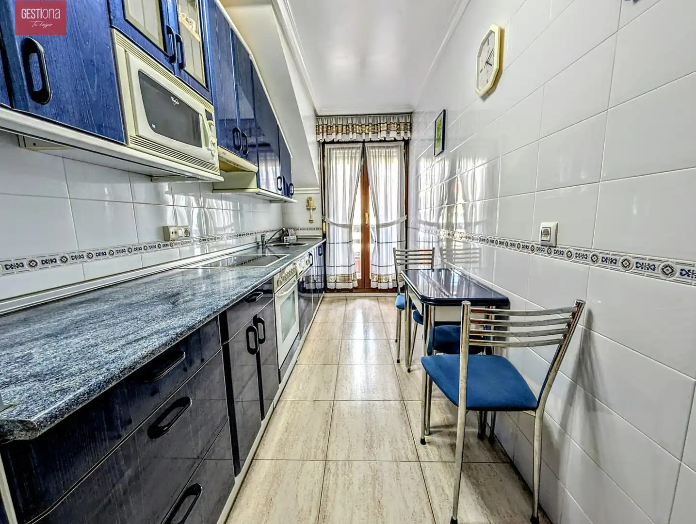 Cocina de Ático en venta en Noja con Calefacción, Balcón y Piscina comunitaria