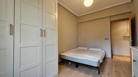 Foto 3 de Piso en venta en Raimundo Olabide Kalea, 9, Adurtza, Vitoria - Gasteiz