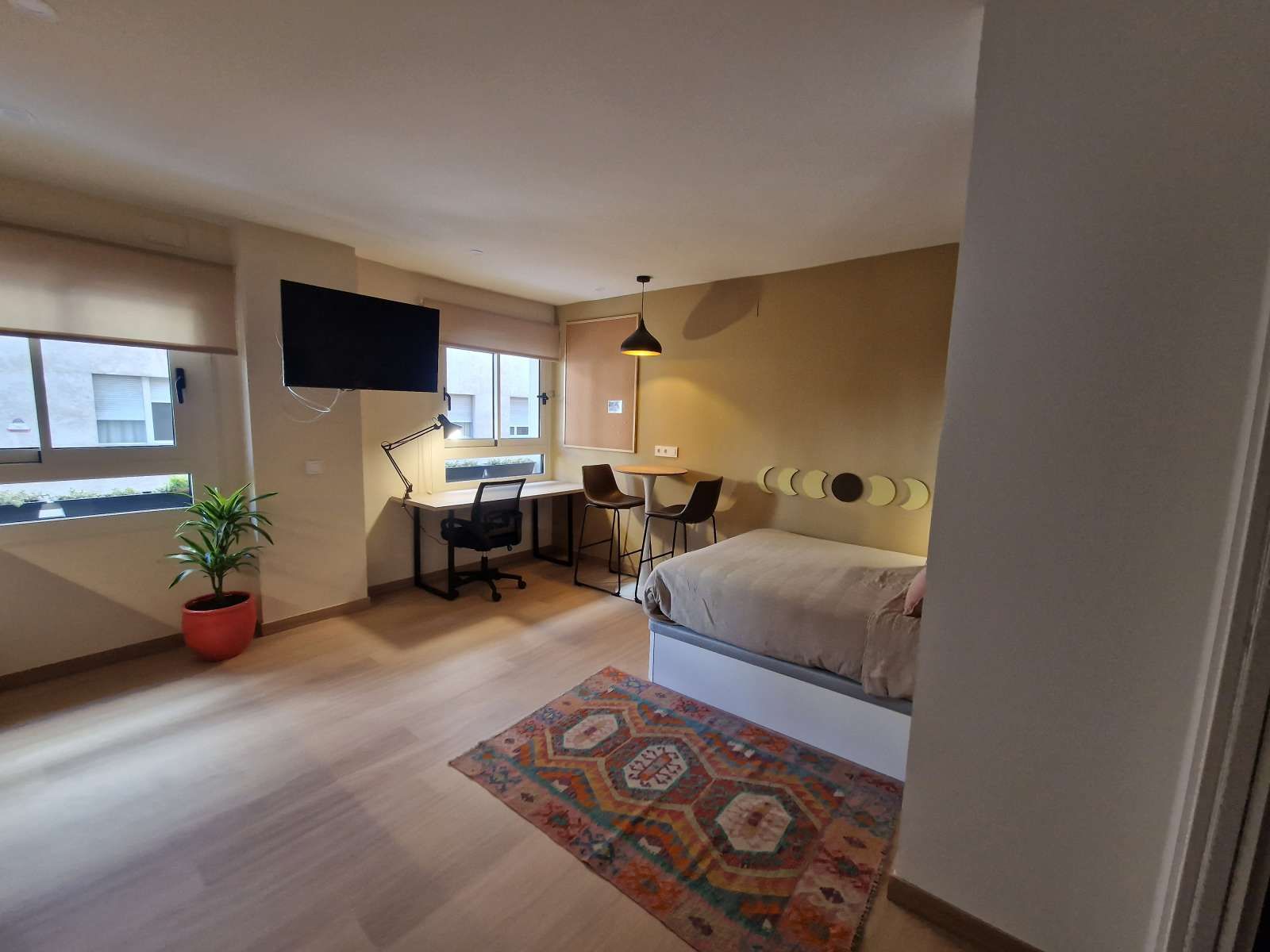 Bedroom of Study to share in San Vicente del Raspeig / Sant Vicent del Raspeig  with Air Conditioner and Terrace