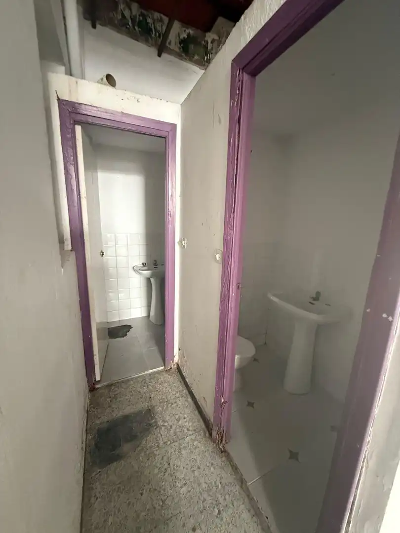 Bathroom of Houses for sale in Morón de la Frontera
