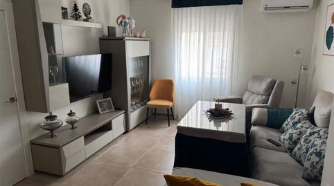 Foto 3 de Casa adosada en venta en Calle Alhorí, 19, Jódar, Jaén