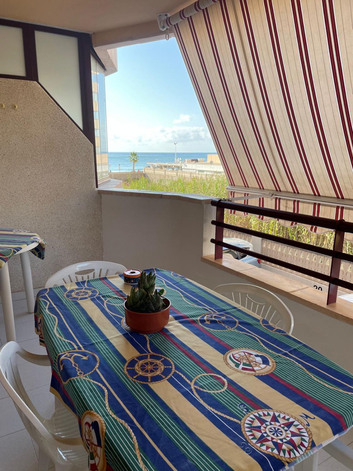 Terrassa de Apartament en venda en Calpe / Calp amb Terrassa i Piscina comunitària