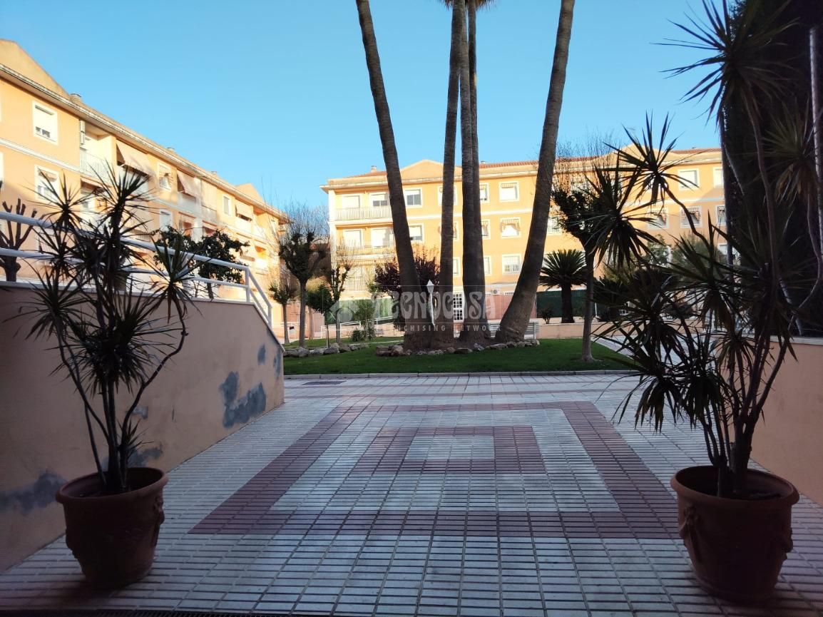 Vista exterior de Pis en venda en  Córdoba Capital