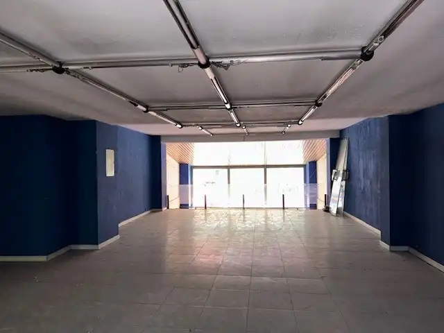 Business premises to rent in Avenida de Cervantes 25, imagen 3