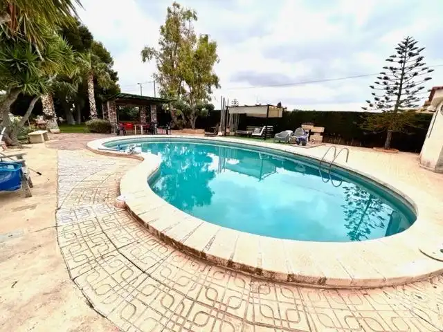 Piscina de Casa o chalet en venta en Alicante / Alacant con Calefacción, Jardín privado y Trastero