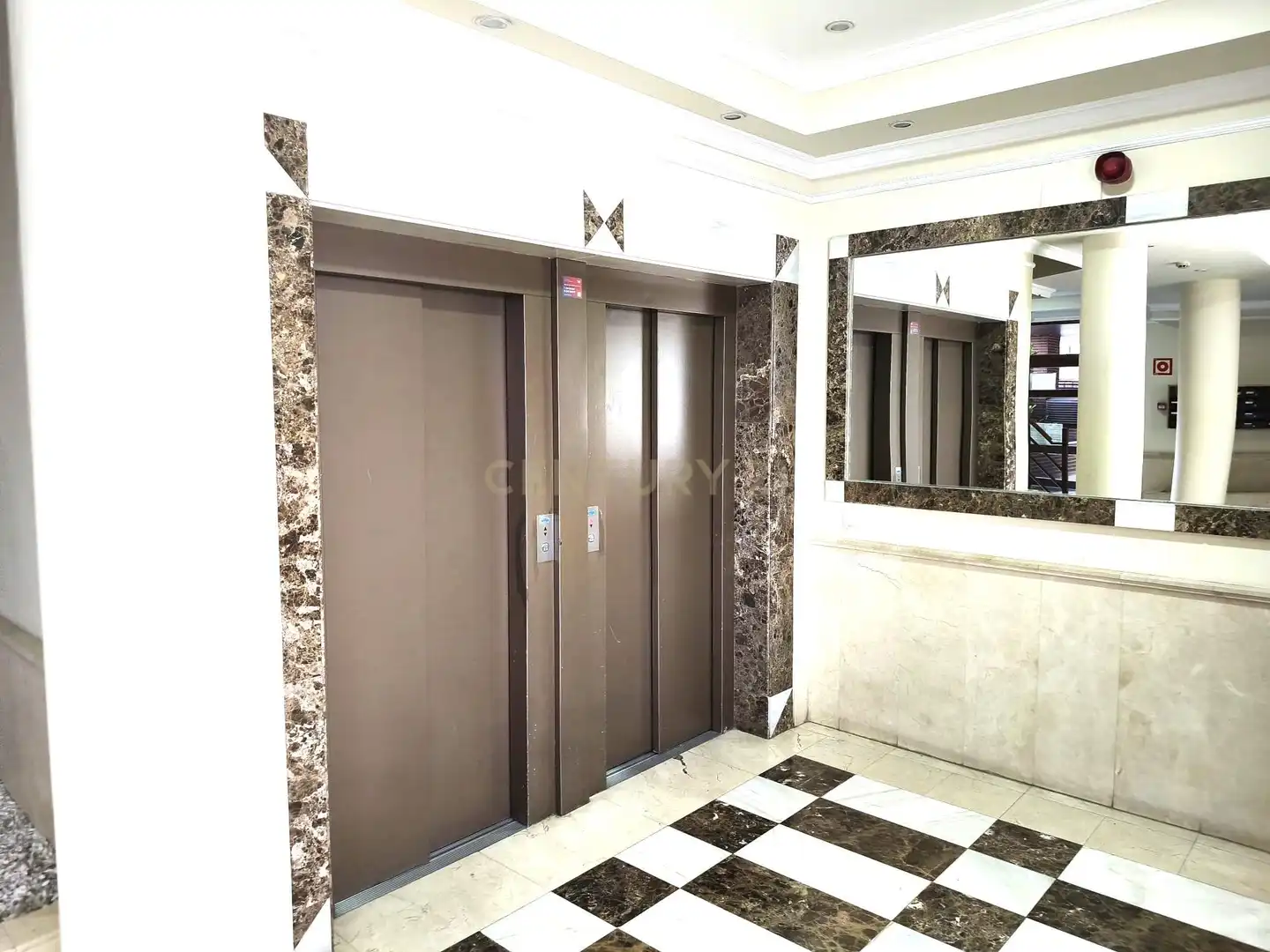 Apartament en venda en Madrid amb Balcó