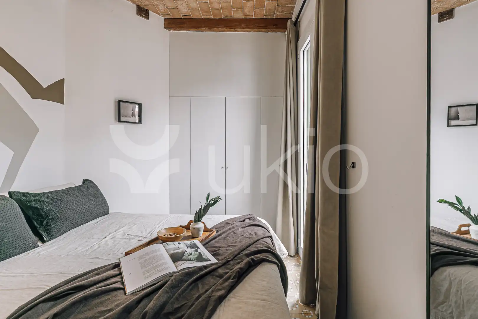 Schlafzimmer von Wohnungen zur Miete in Barcelona mit Klimaanlage, Heizung und Möbliert